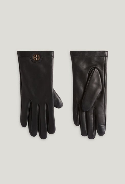 Black leather gloves