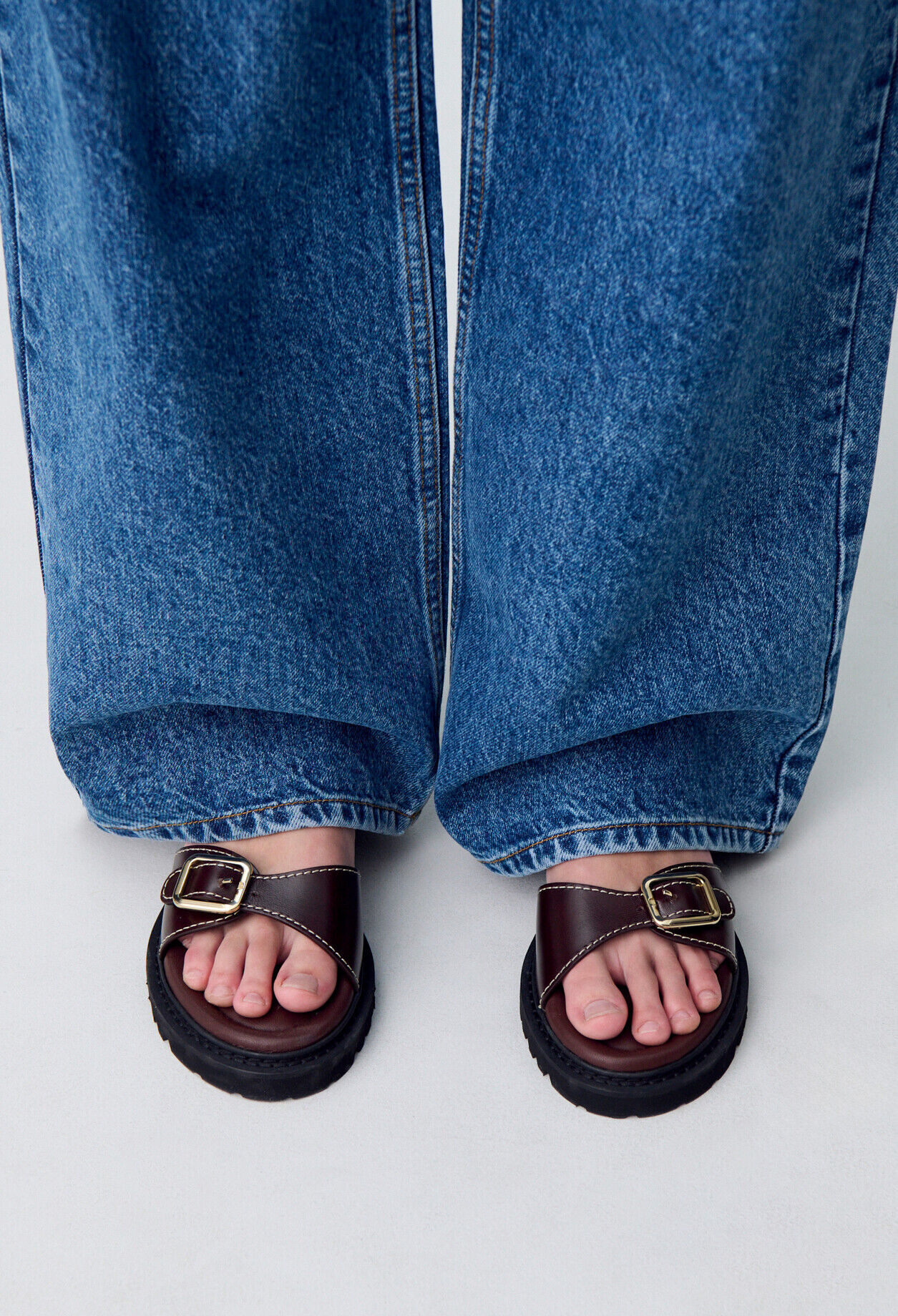 Leather Buckle Sandals