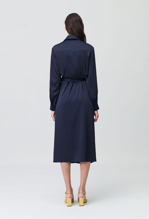 Robe satinée mi-longue portefeuille