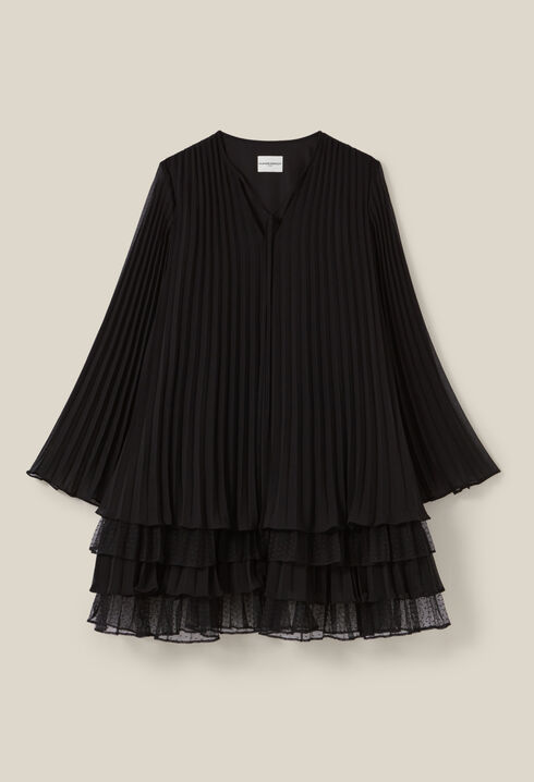 Robe courte noire volantée
