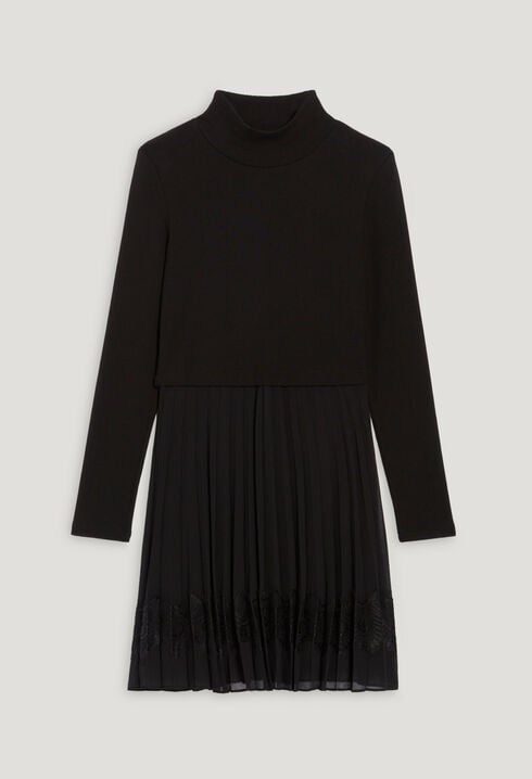 Twist short black pleated dress 