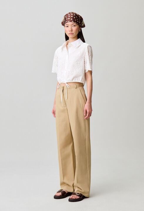 Chemise dentelle courte