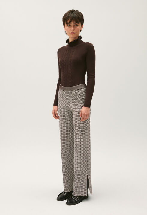 Two-tone jacquard knit trousers