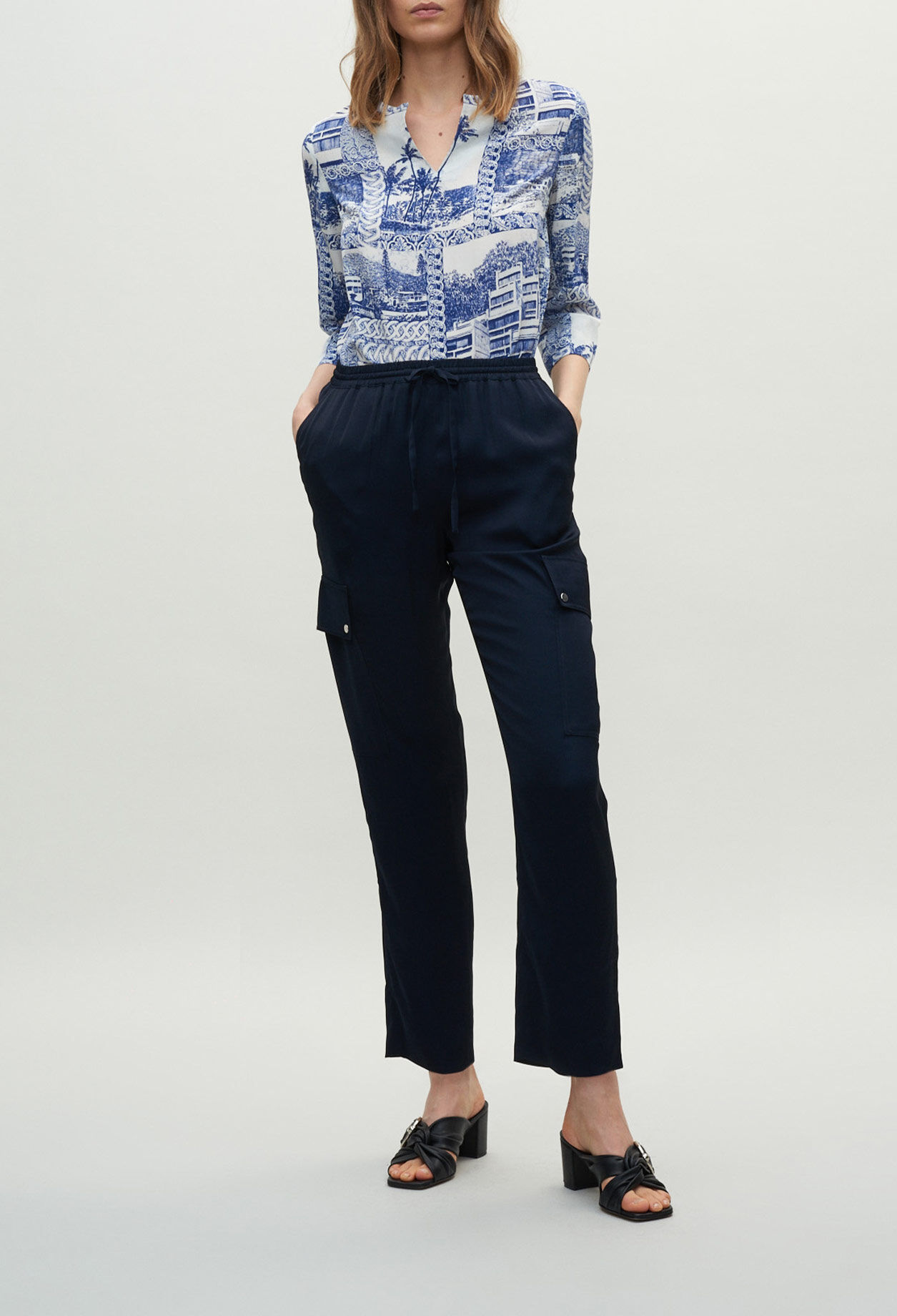 Floaty trousers with pockets