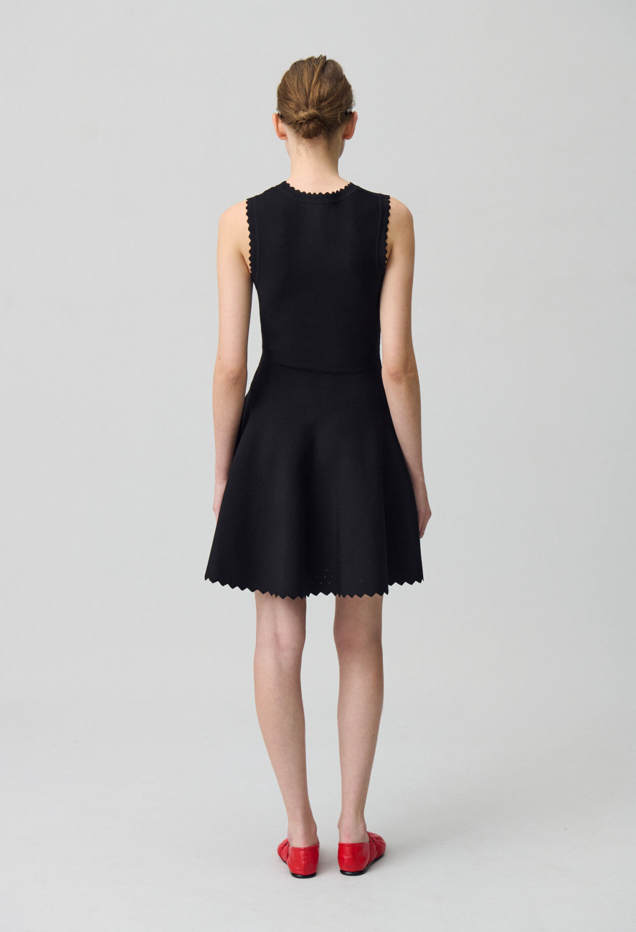 Robe courte patineuse fine maille