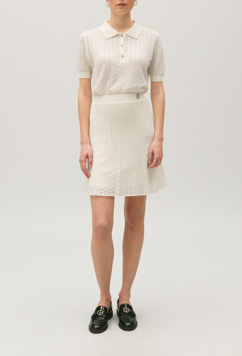 Flowing ecru fine-knit skirt