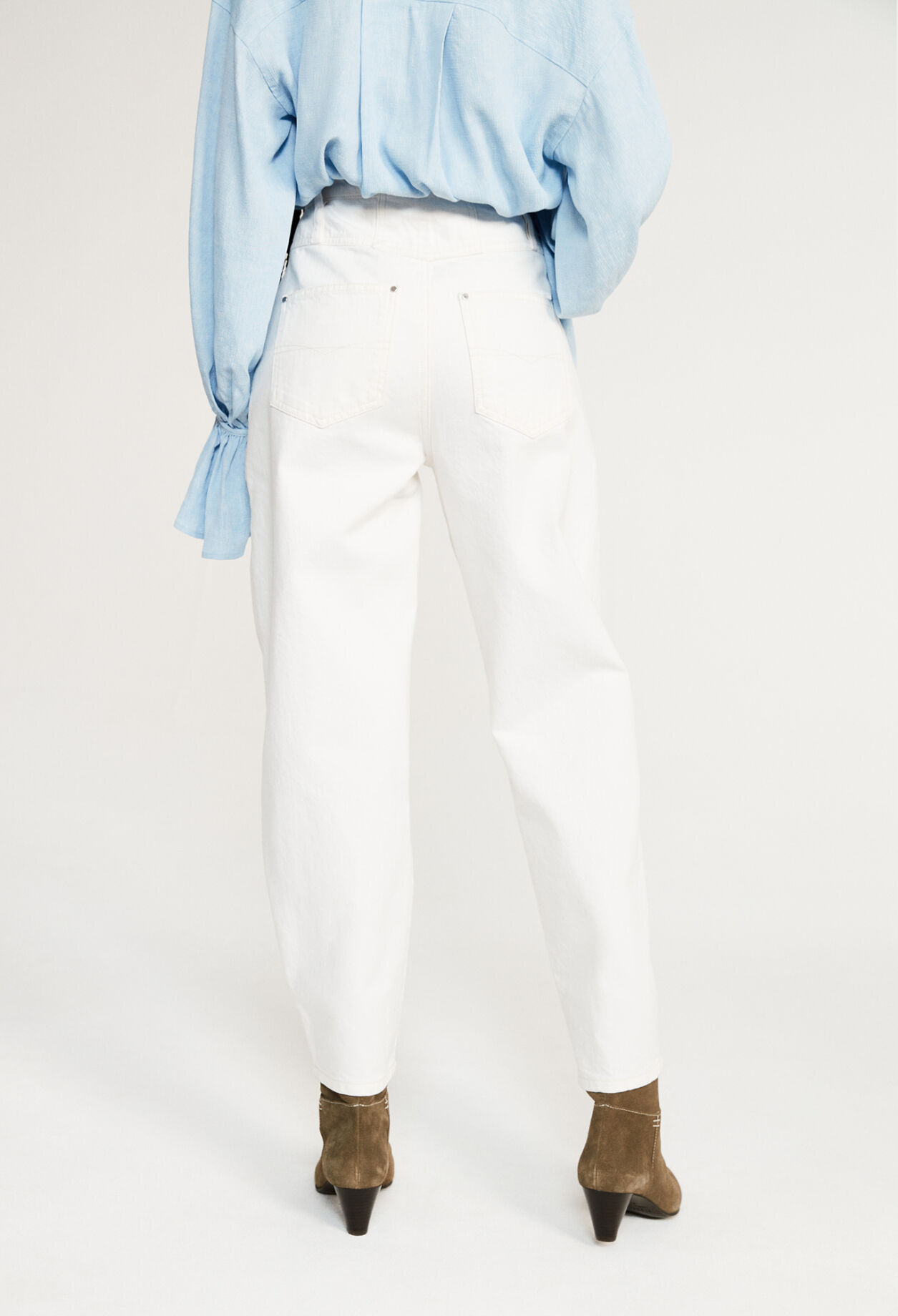 Jean en coton blanc