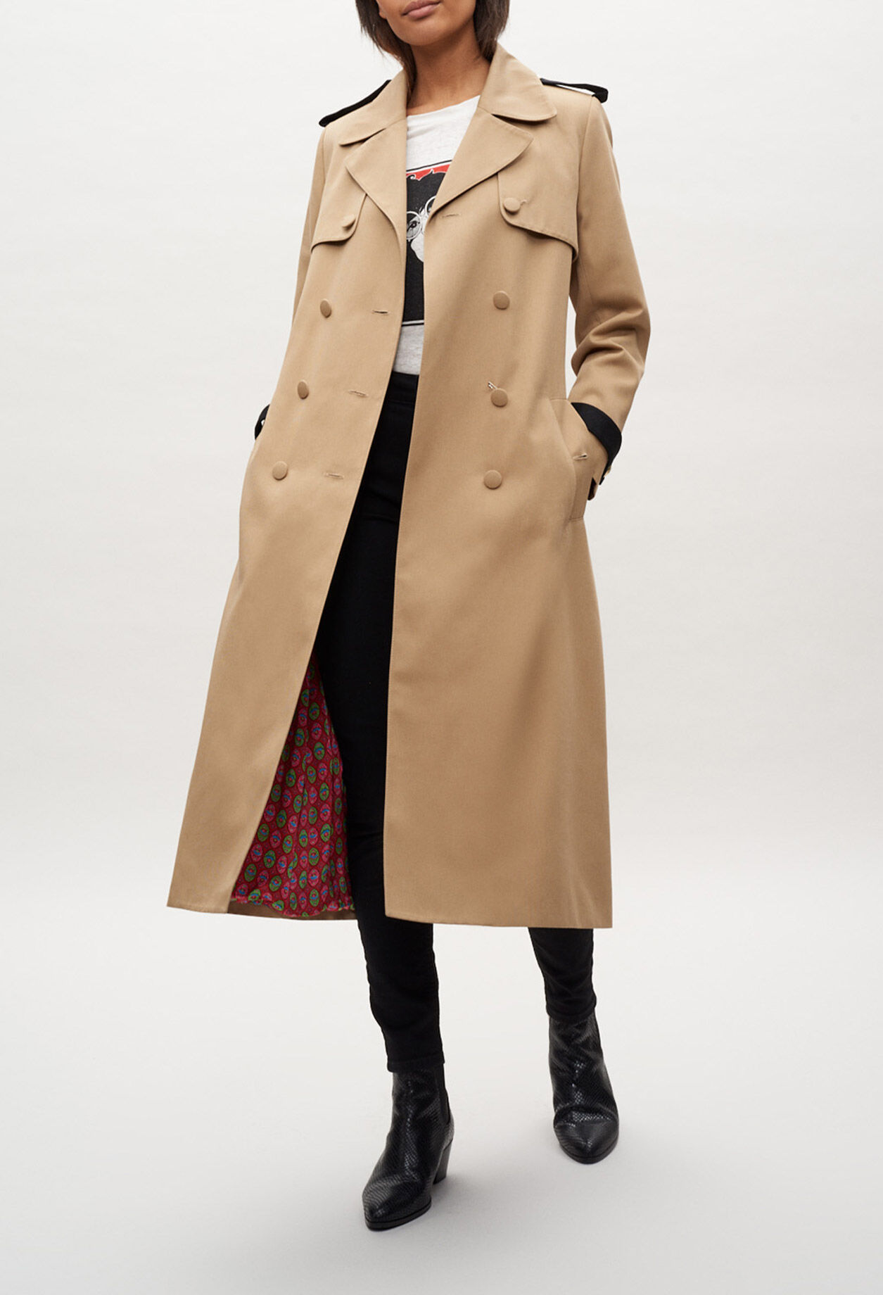 Cross-fastening trench coat