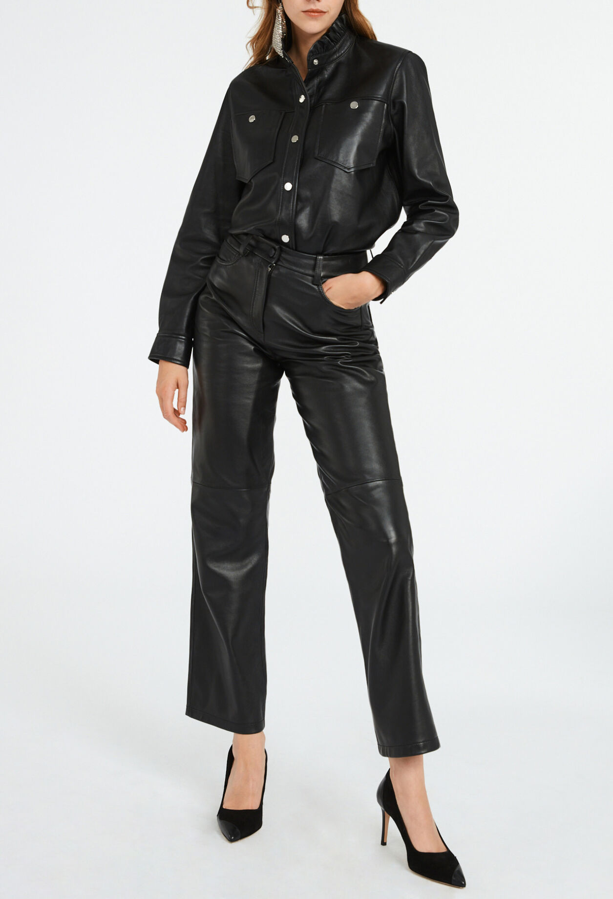 Chemise cuir col victorien