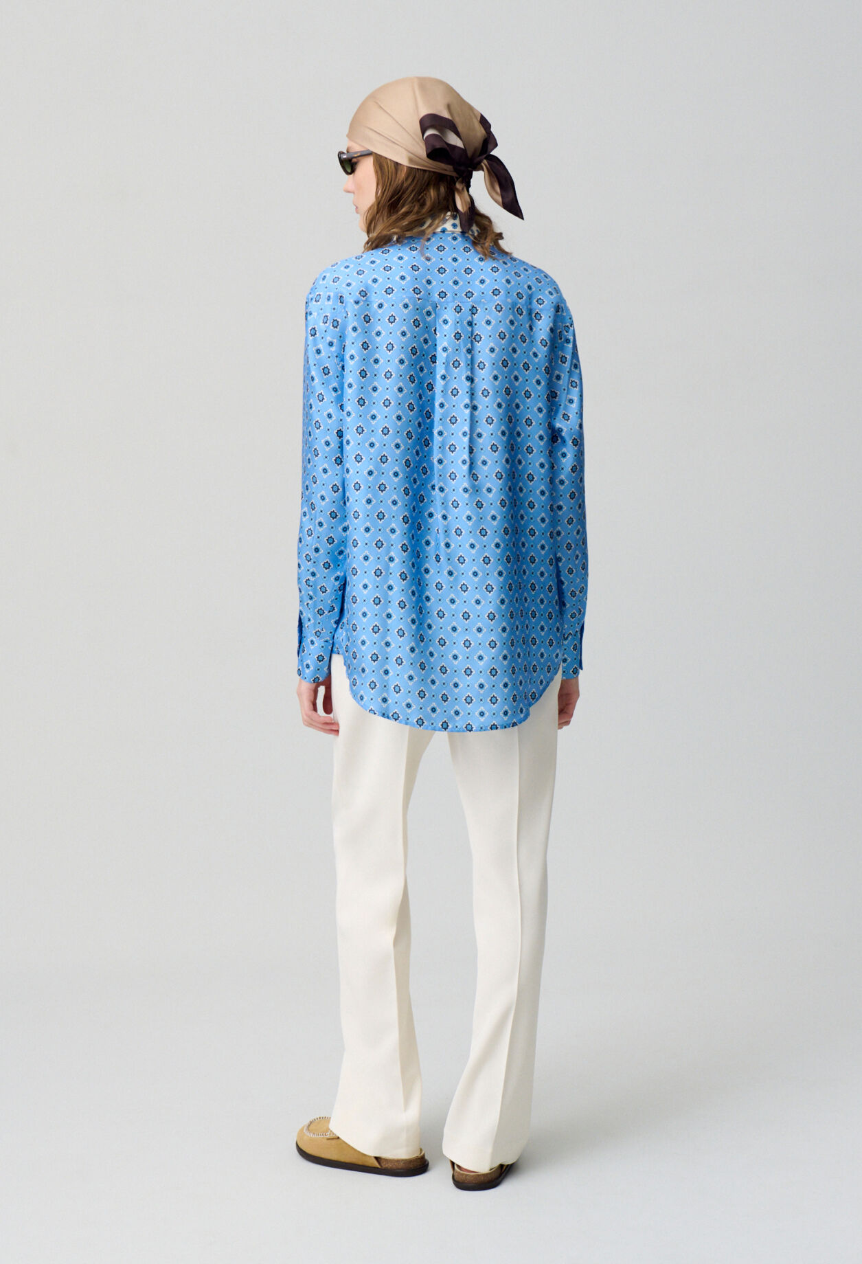 Chemise droite en soie