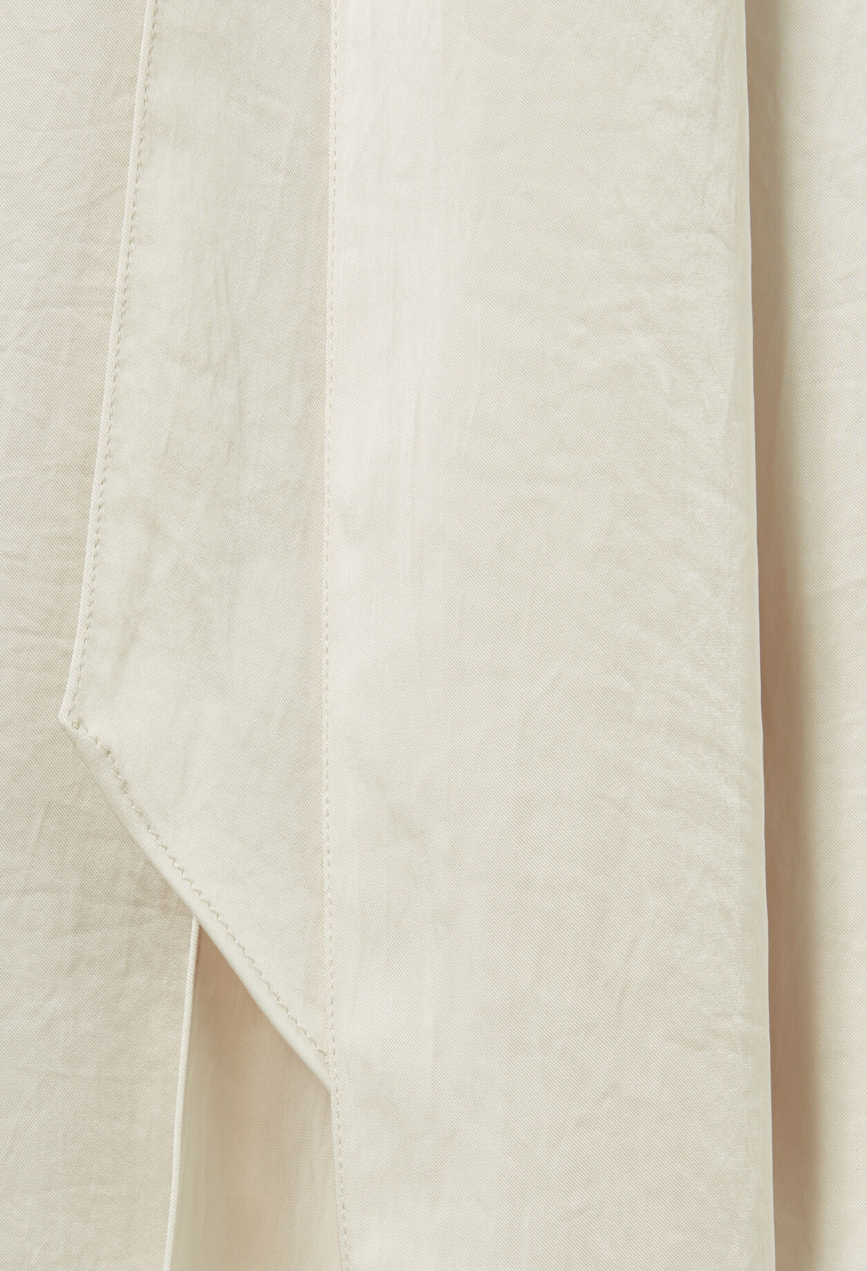 Blouse fluide col lavallière