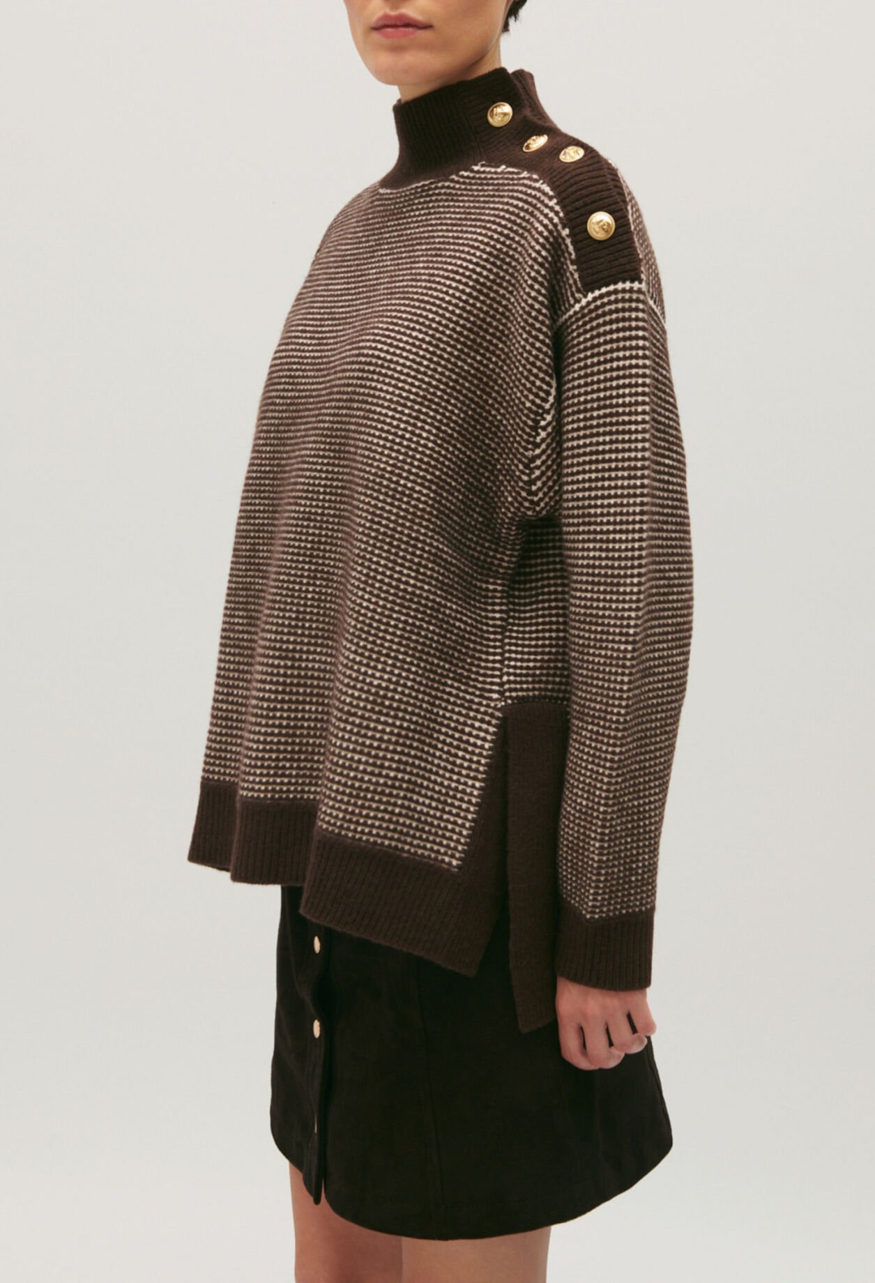 Two-tone knit jumper