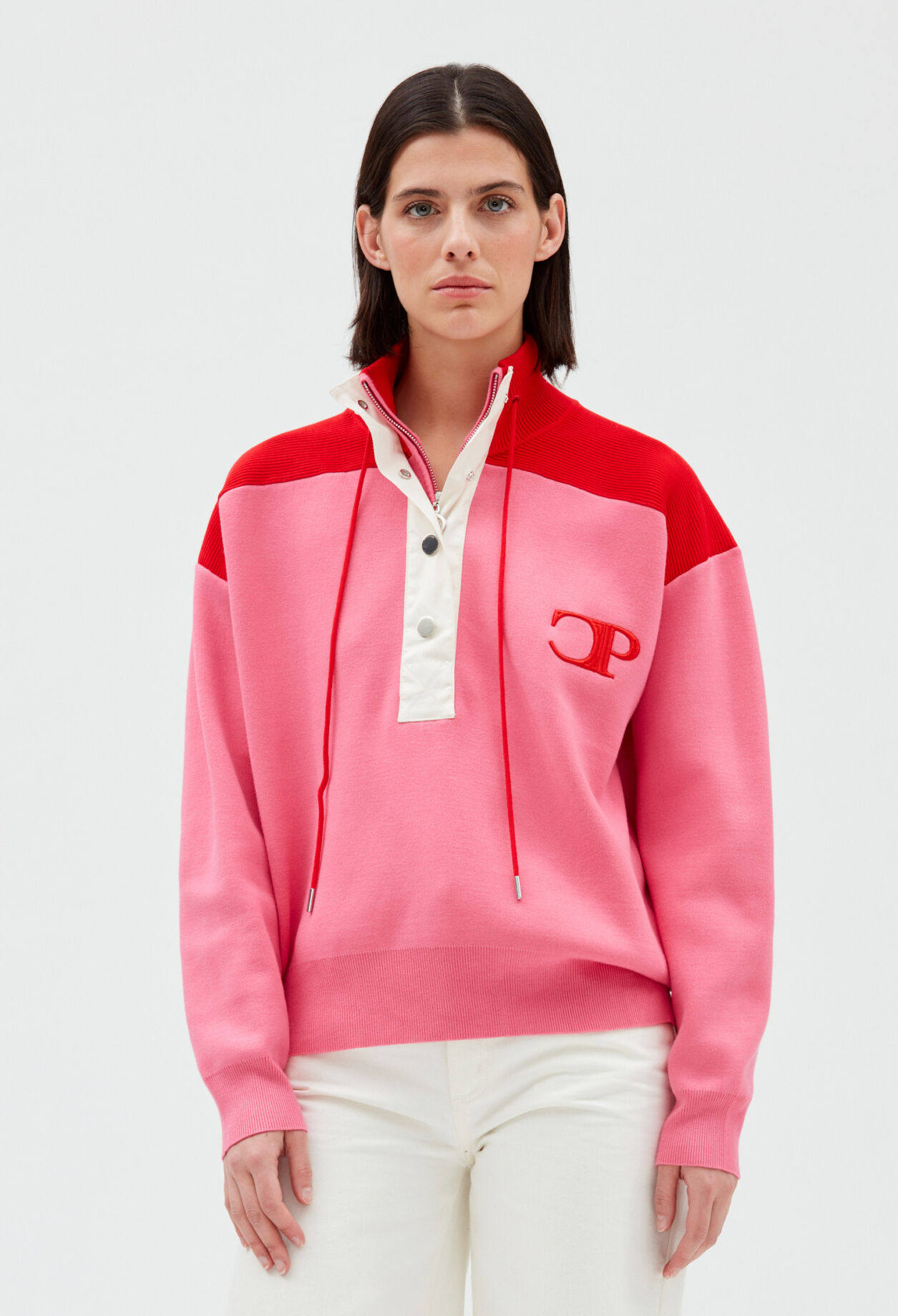 Sweatshirt with high buttoned collar
