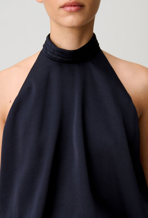 Top satin&eacute; dos nu