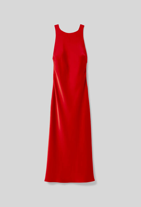 Robe longue satinée dos nu