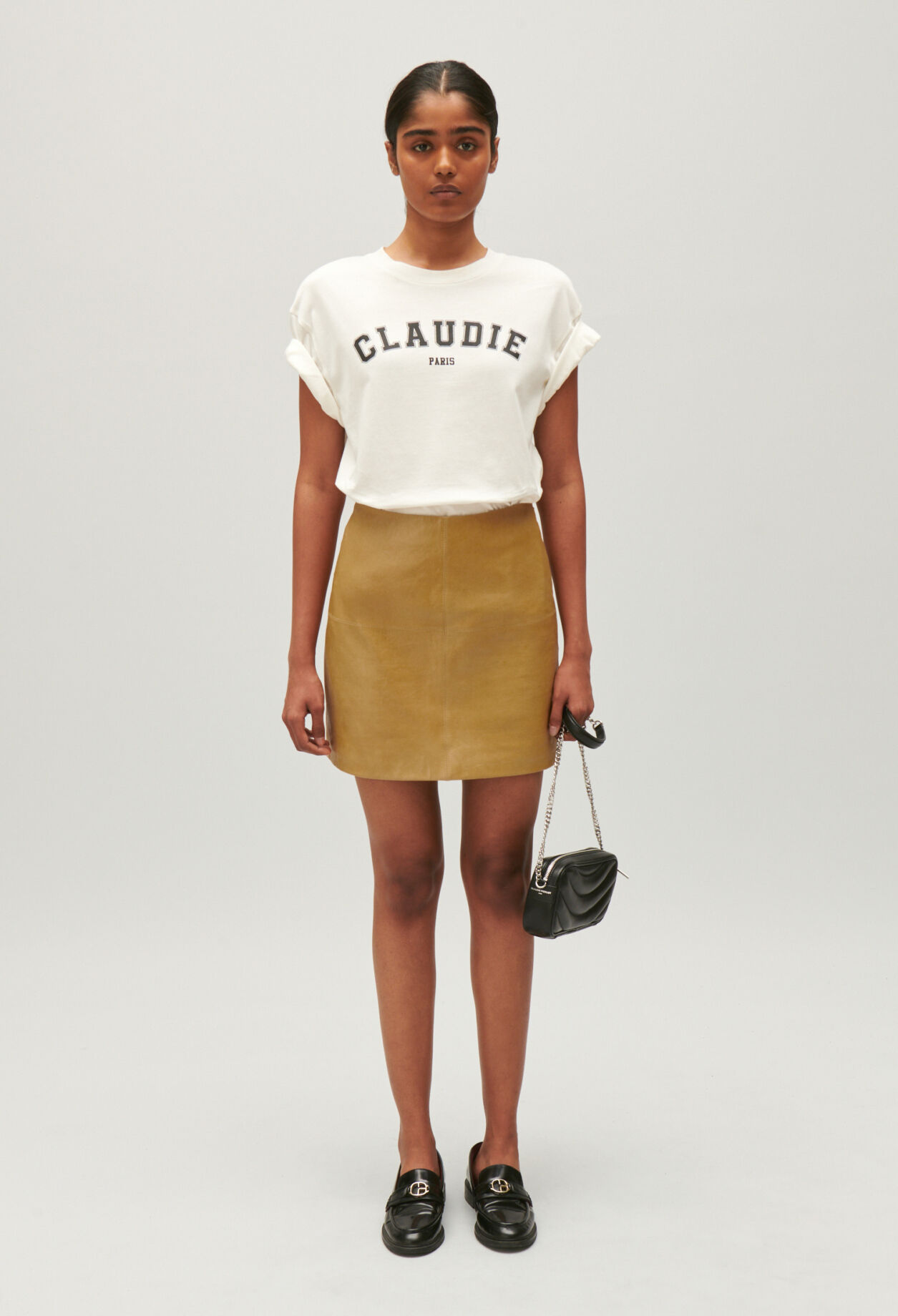 Jupe courte cuir jaune ocre