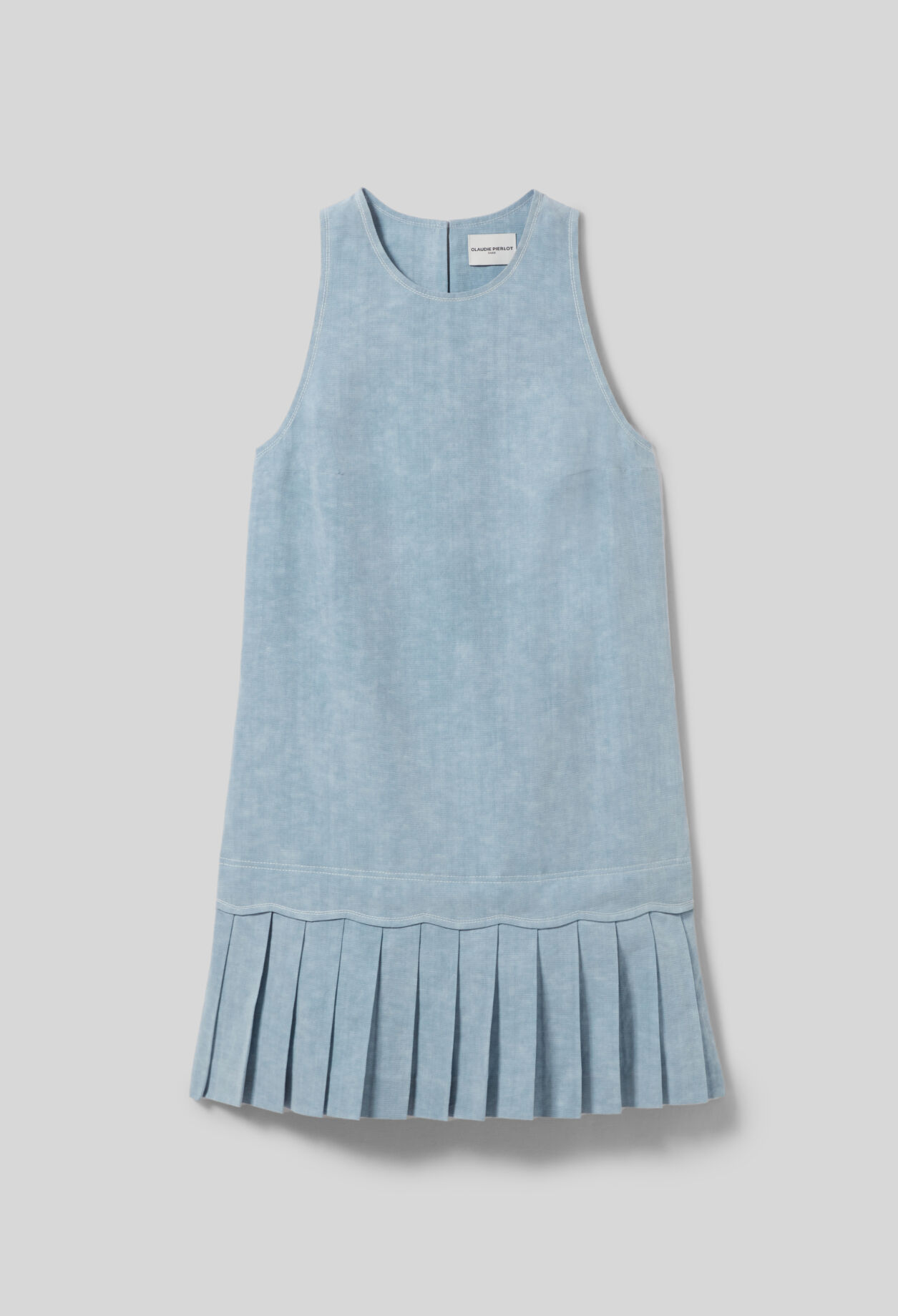Robe courte sans manches