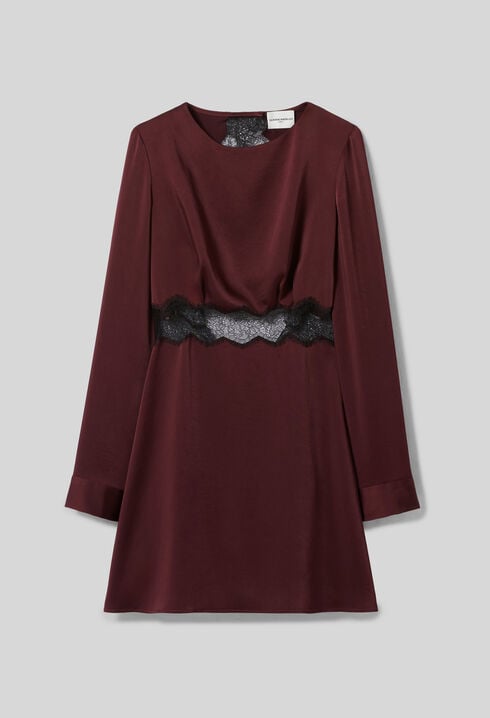 Robe courte fluide satin&eacute;e