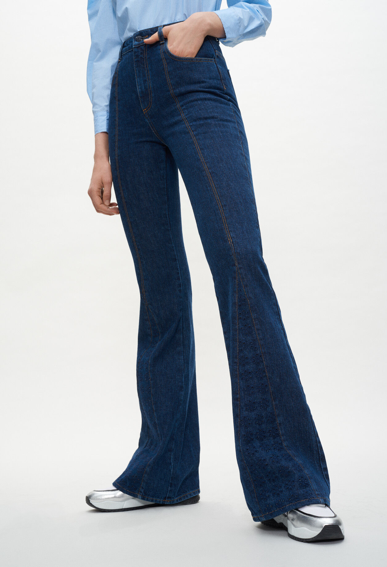 Denim trousers