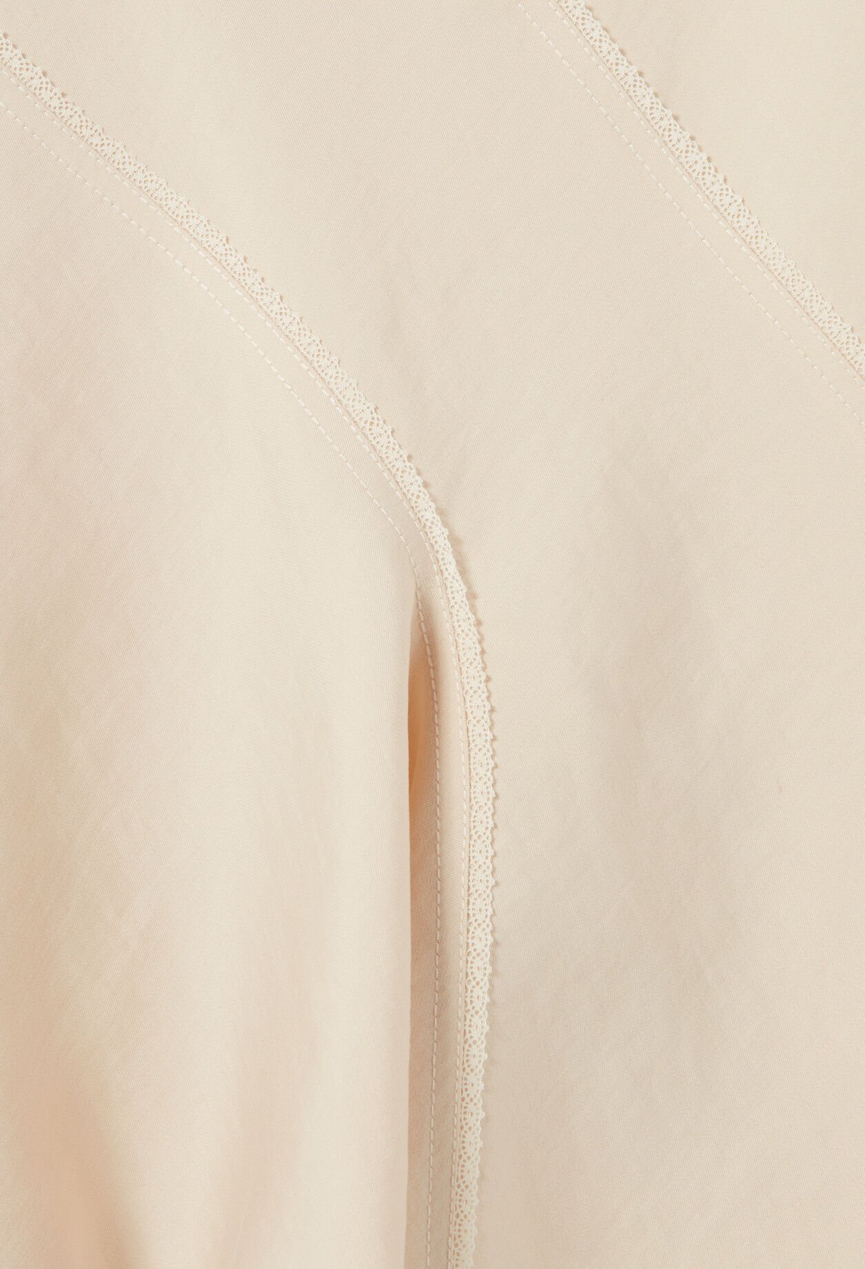 Asymmetric short skirt