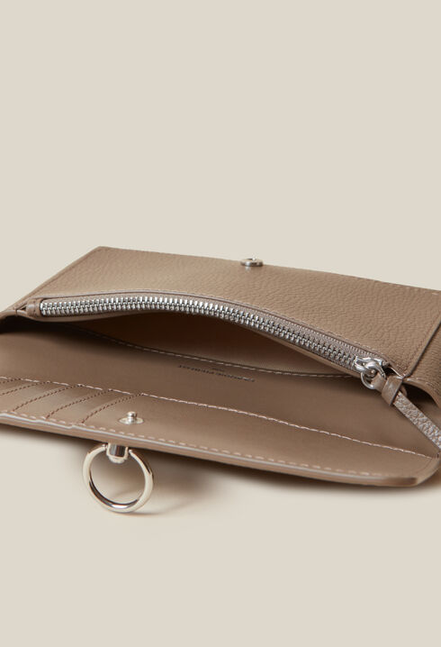 Pochette large cuir grainé