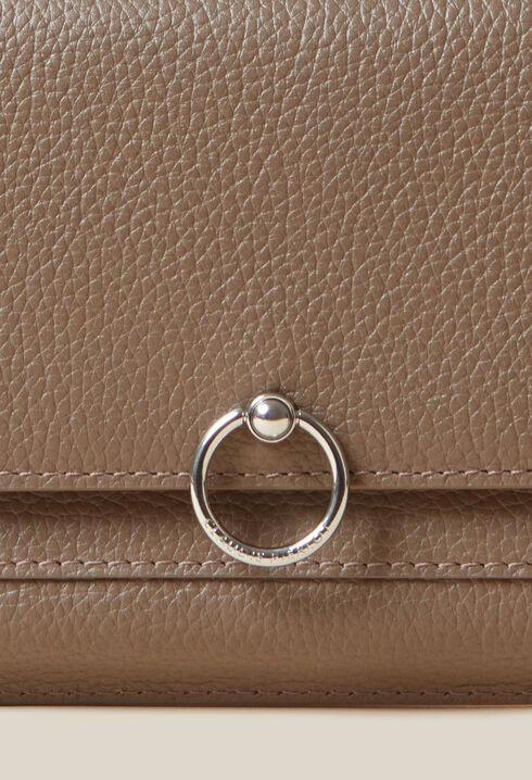 Pochette large cuir grainé