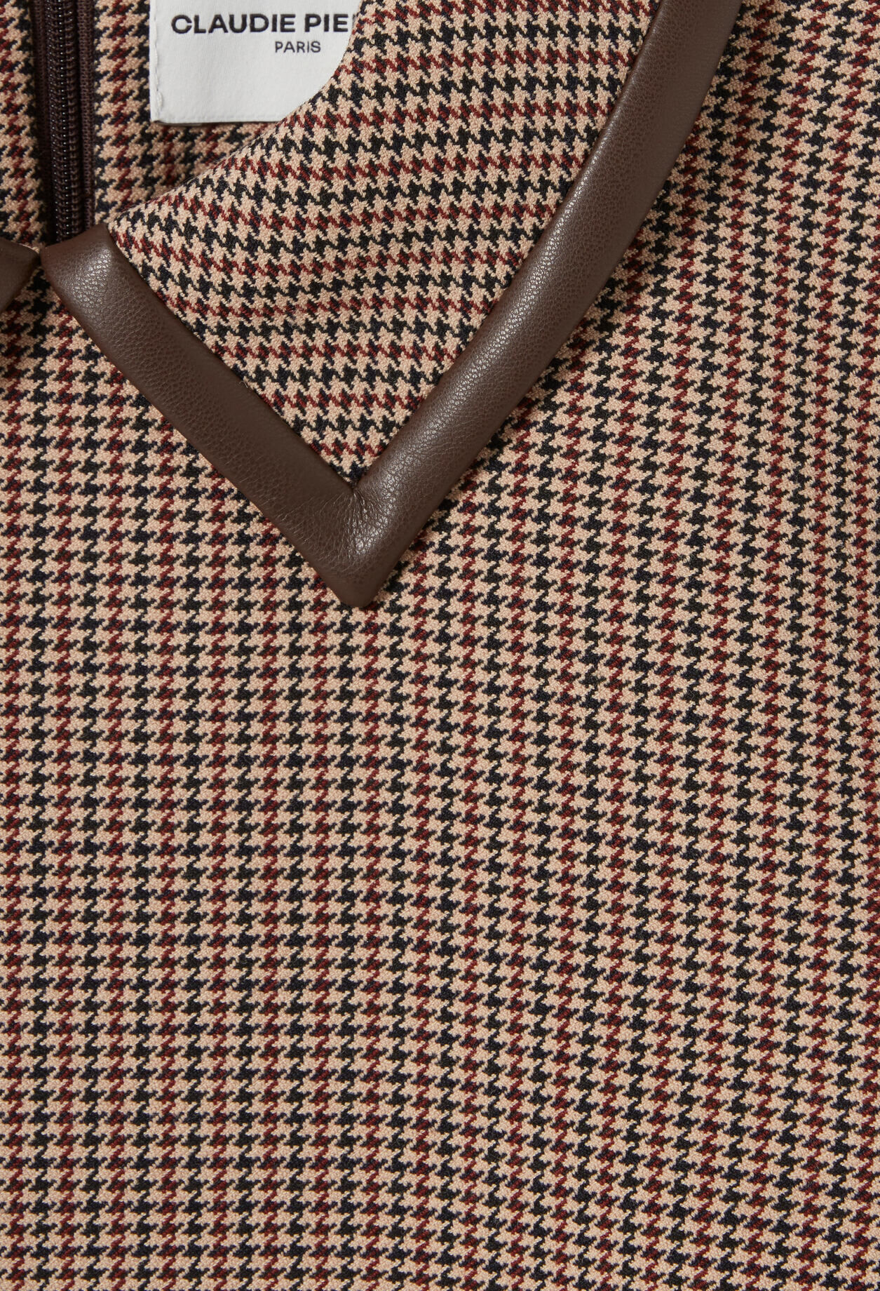 Robe droite avec cuir