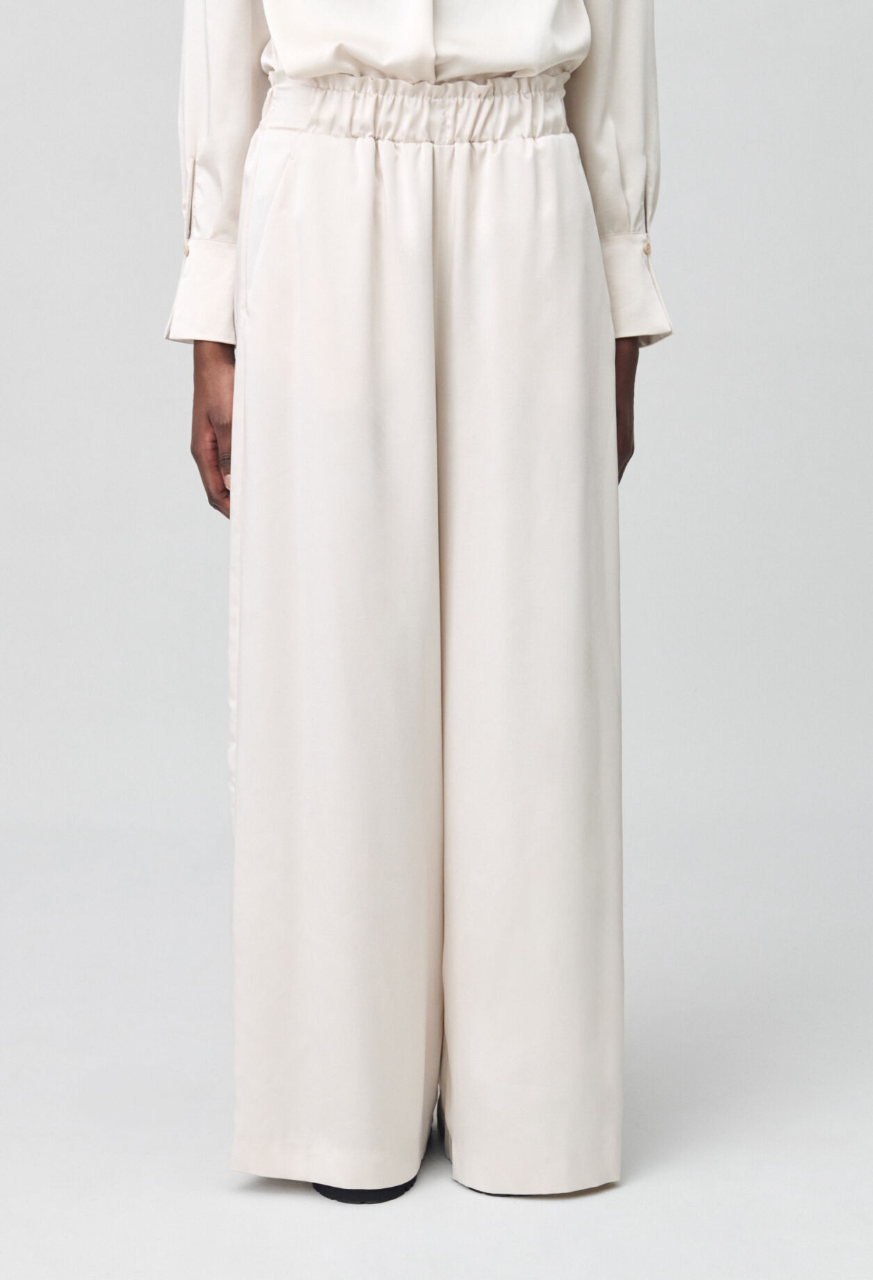 Wide-leg trousers with smocked waistband
