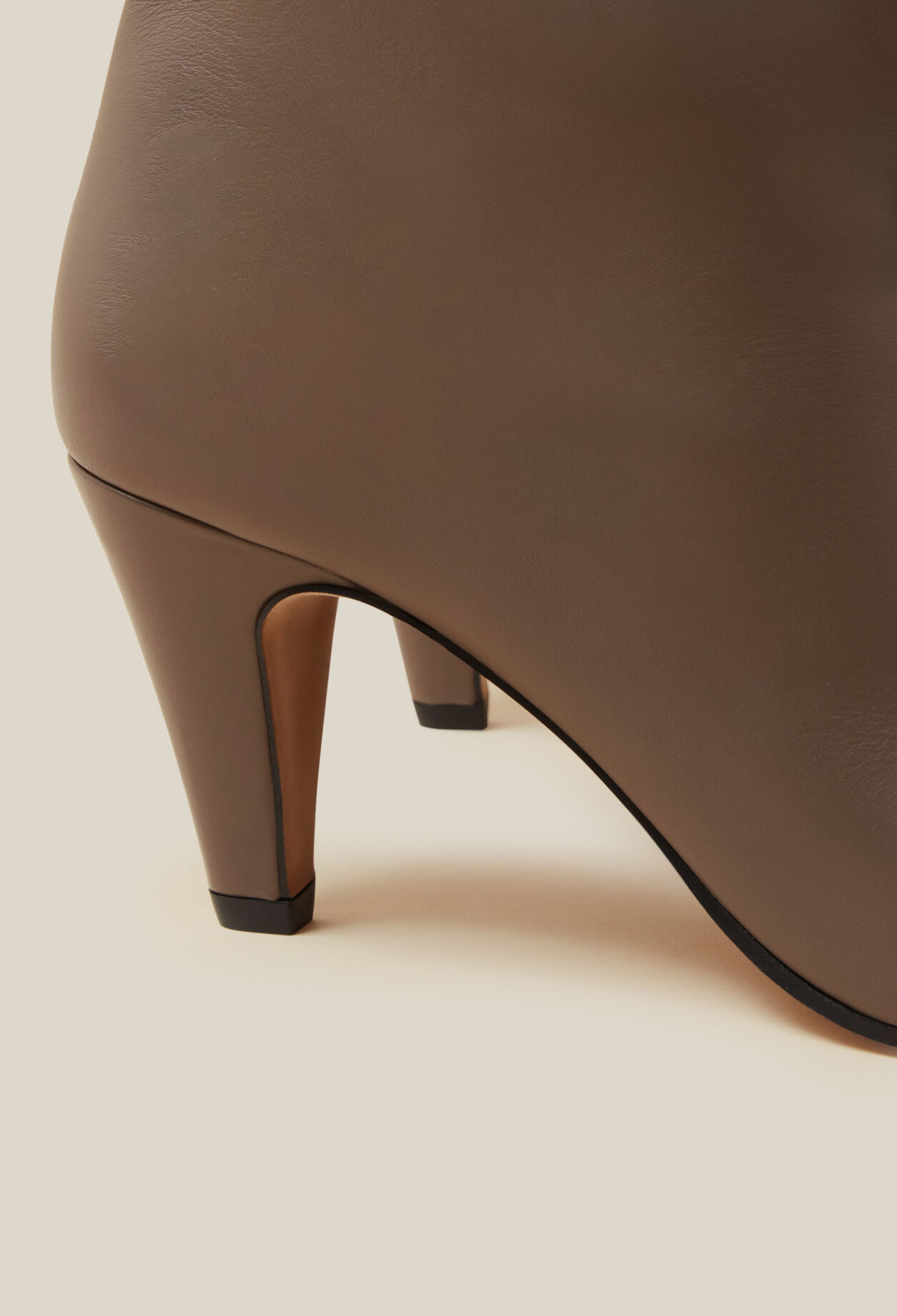 Leather heeled boots