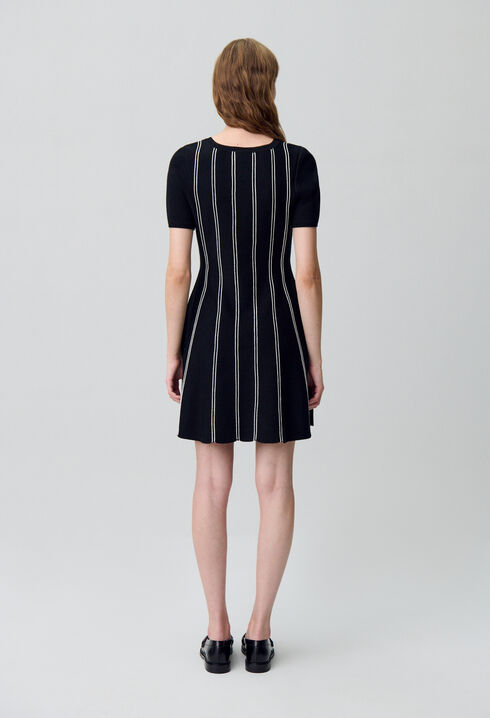 Robe maille courte patineuse