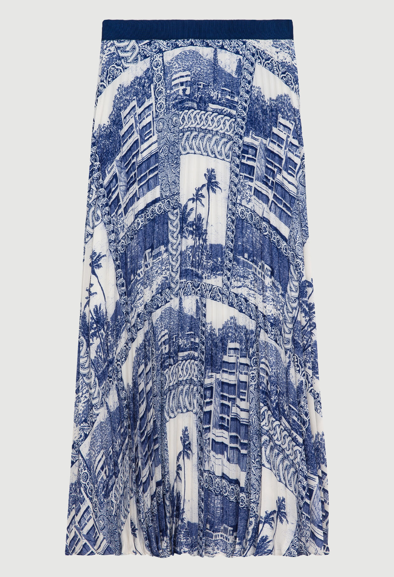 Long pleated skirt