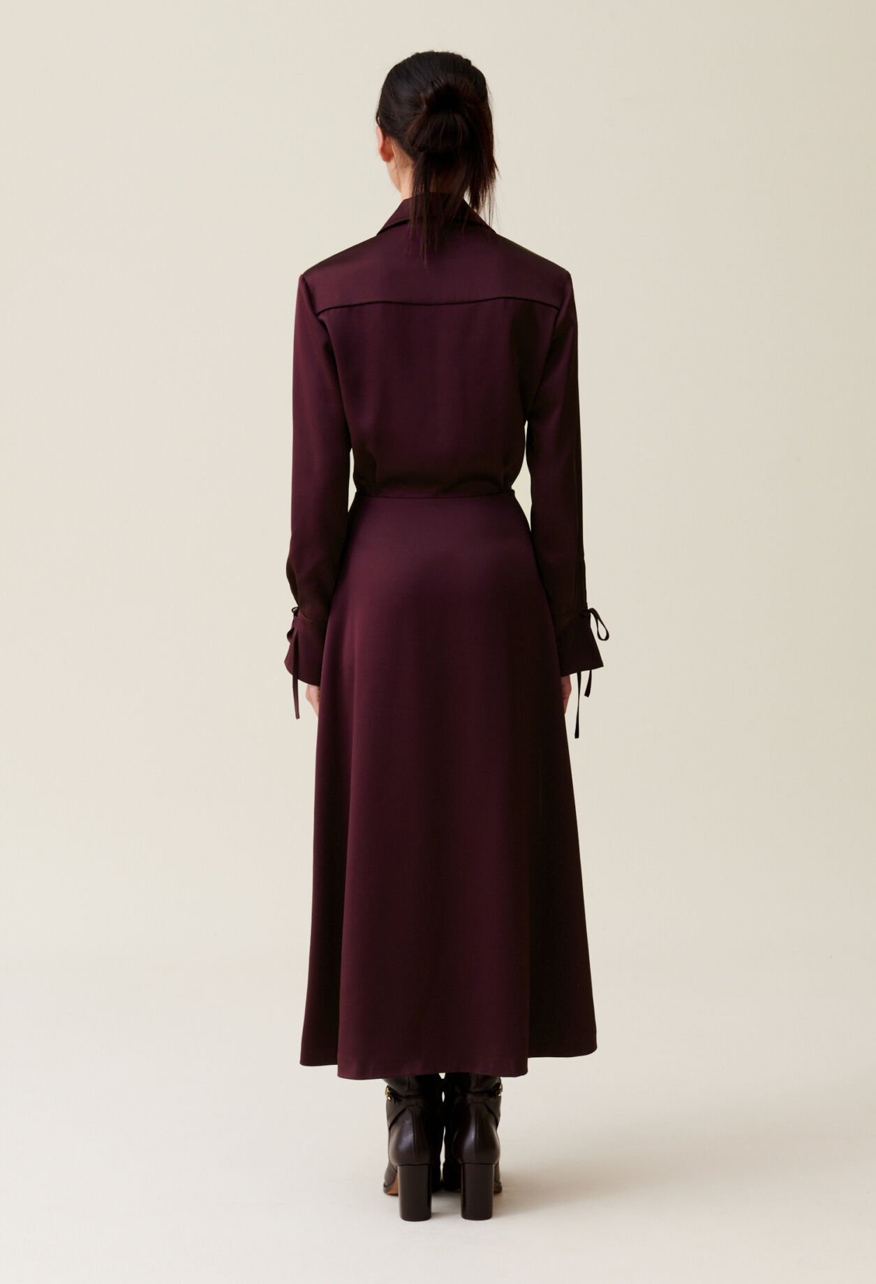 Robe longue fluide croisée bordeaux