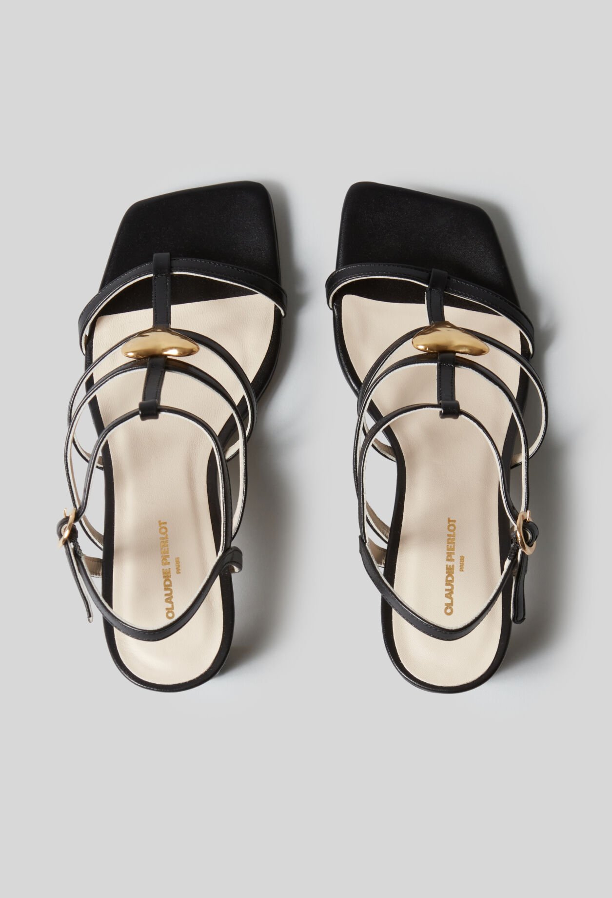 Sandales talons cuir coeur