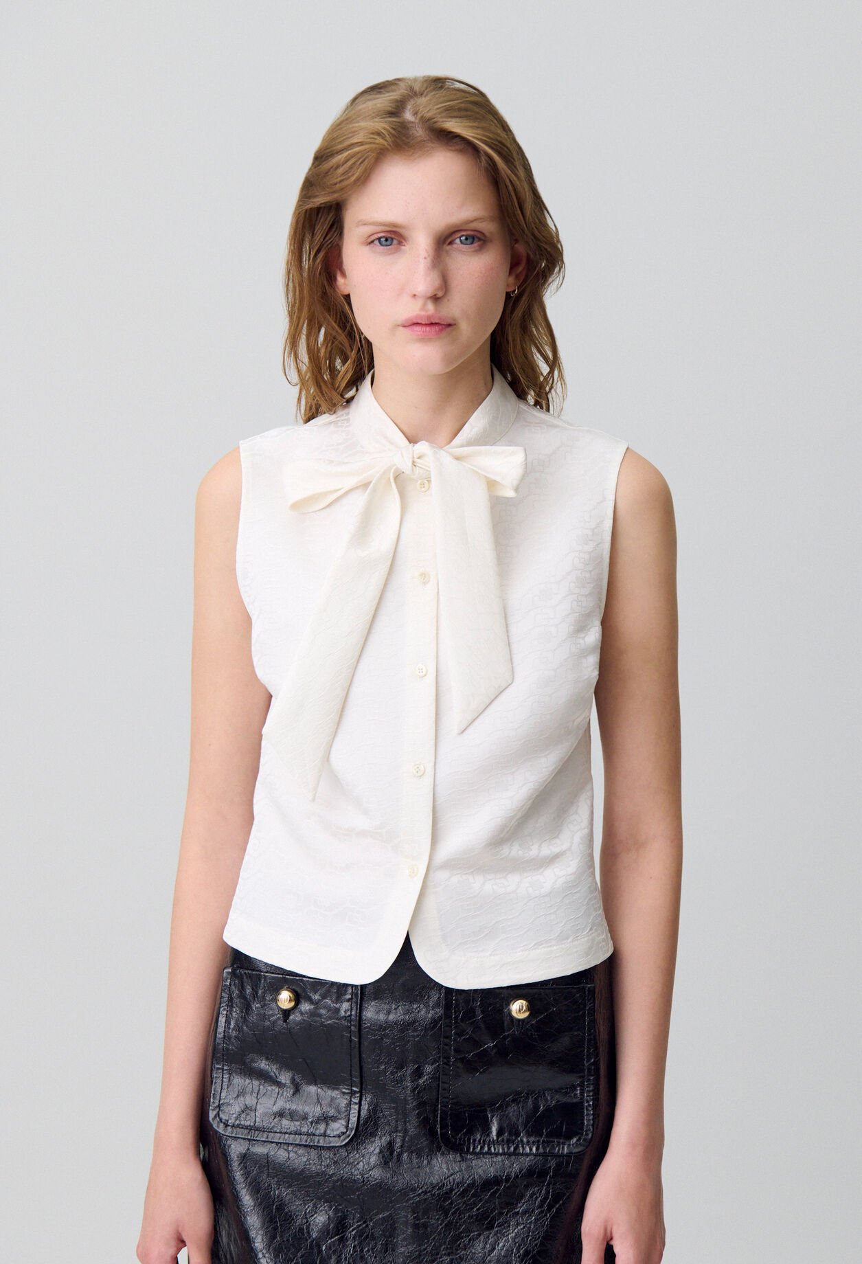 Chemise sans manches