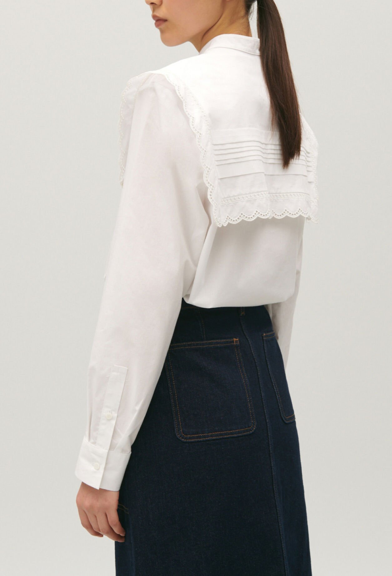 Chemise dentelle blanche