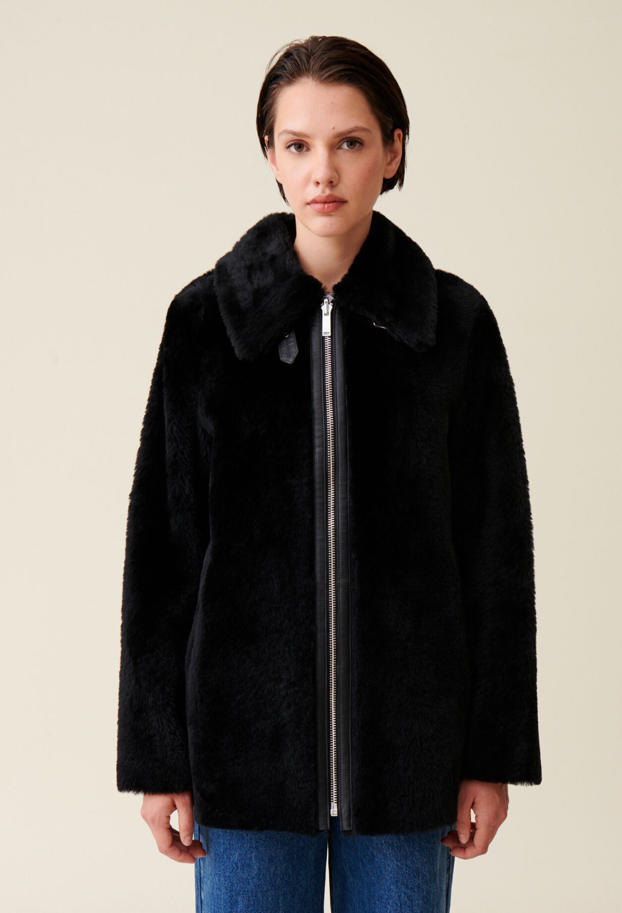 Zipped coat