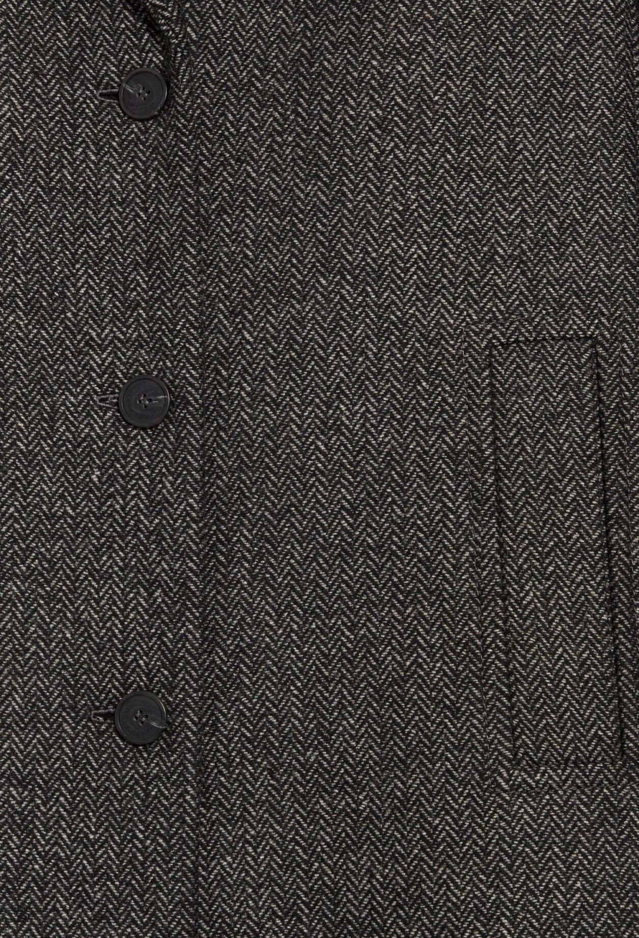 Two-tone mid-length straight coat