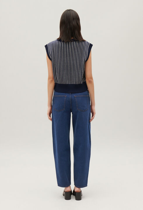 Sleeveless stripy knit jumper