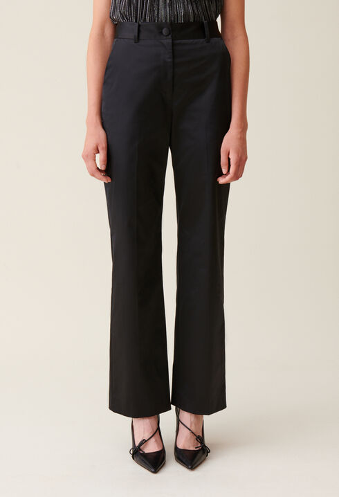 Pantalon satiné slim droit noir