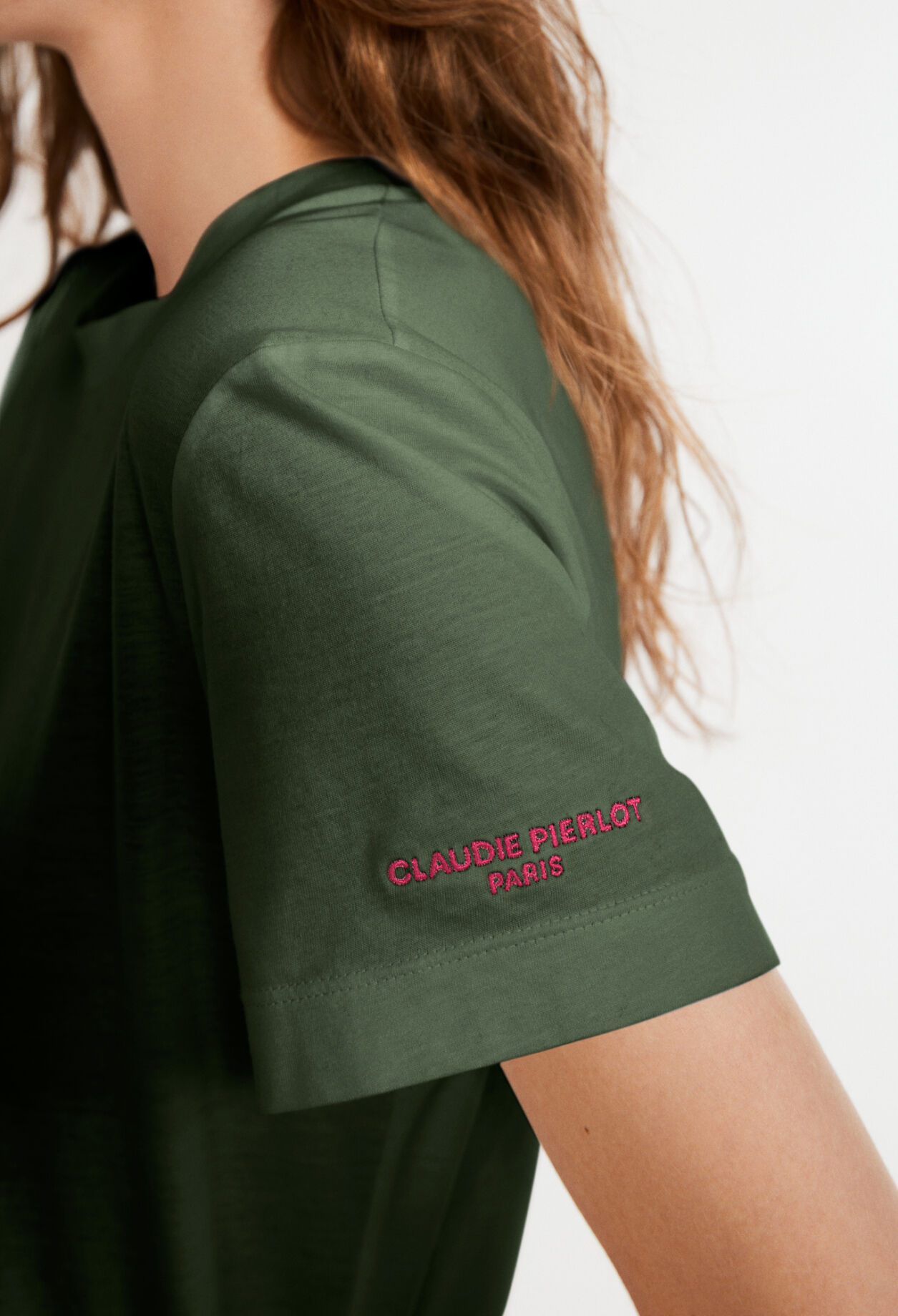 T-shirt brodé à manches courtes