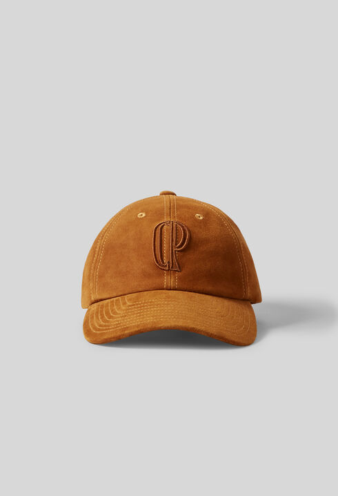 Casquette broderie monogramme CP cuir