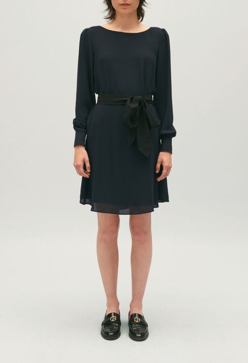 Robe courte ceinturée marine