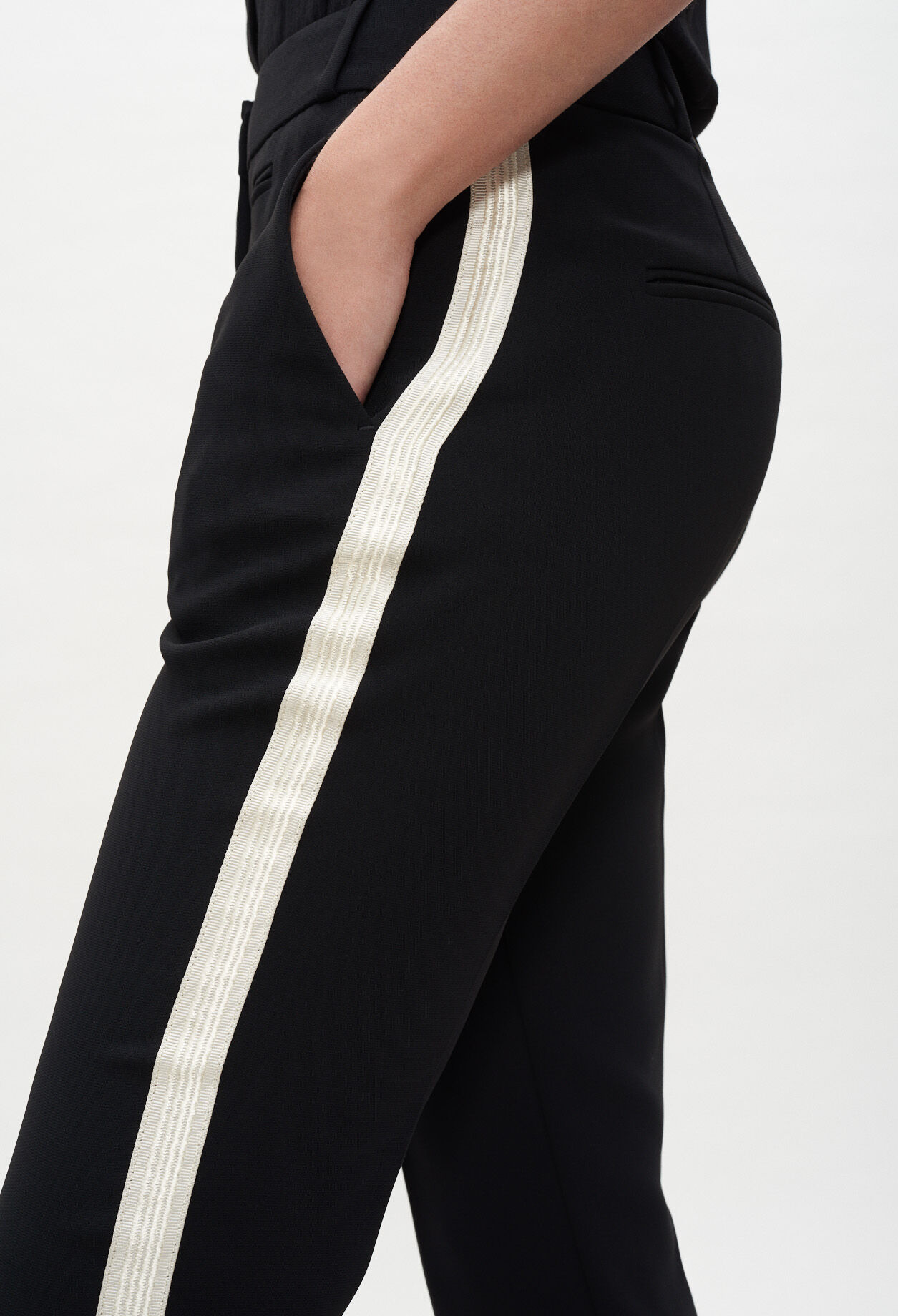 Tapered trousers