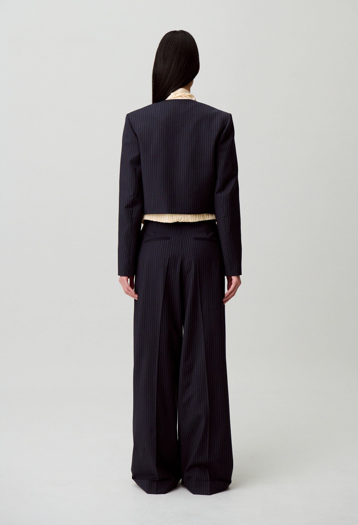 Short tailored jacket