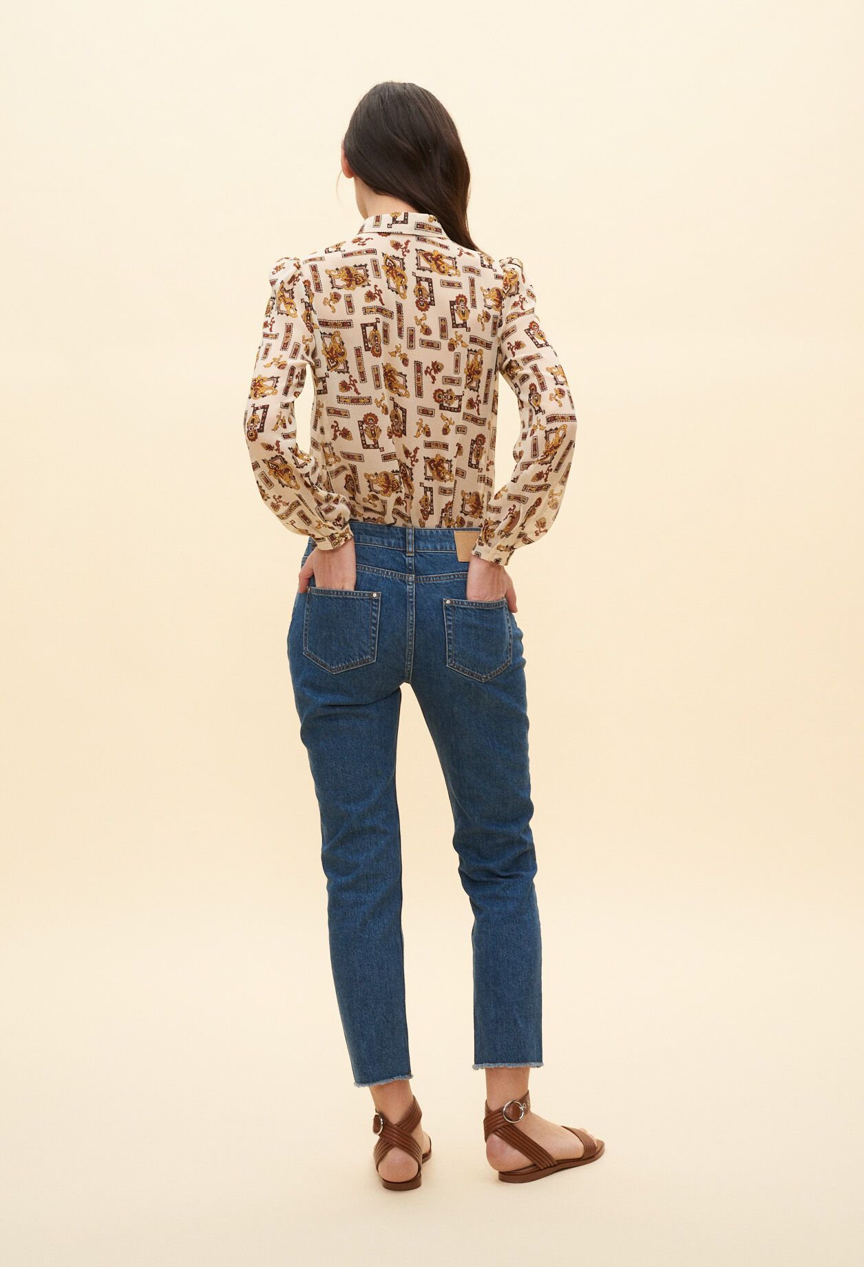 Blouse lavallière à motifs