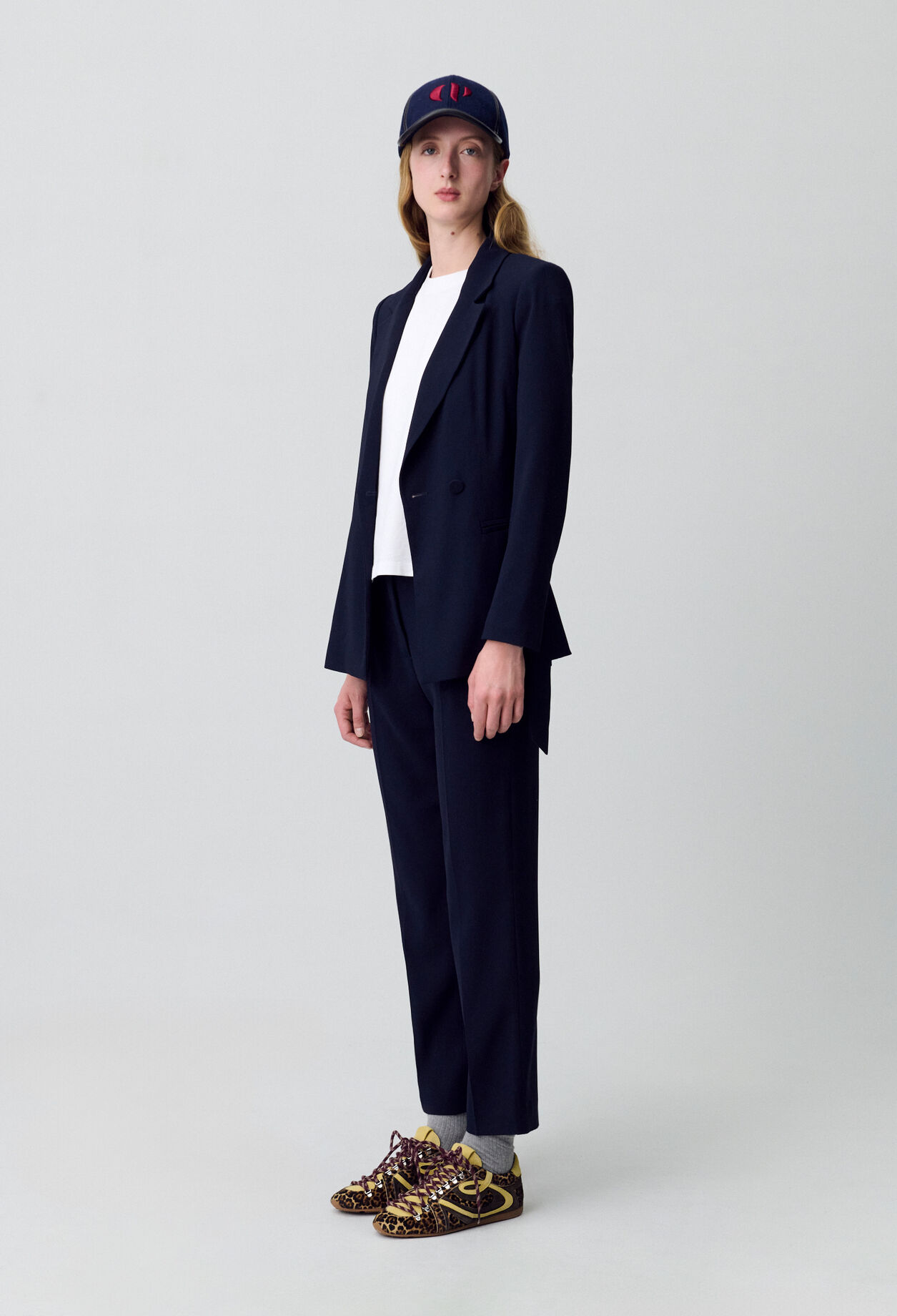 Veste tailleur ceinturée