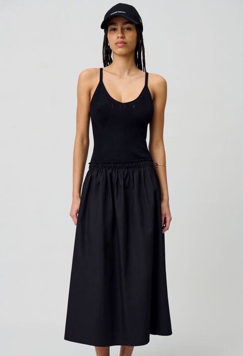 Robe mi-longue buste maille