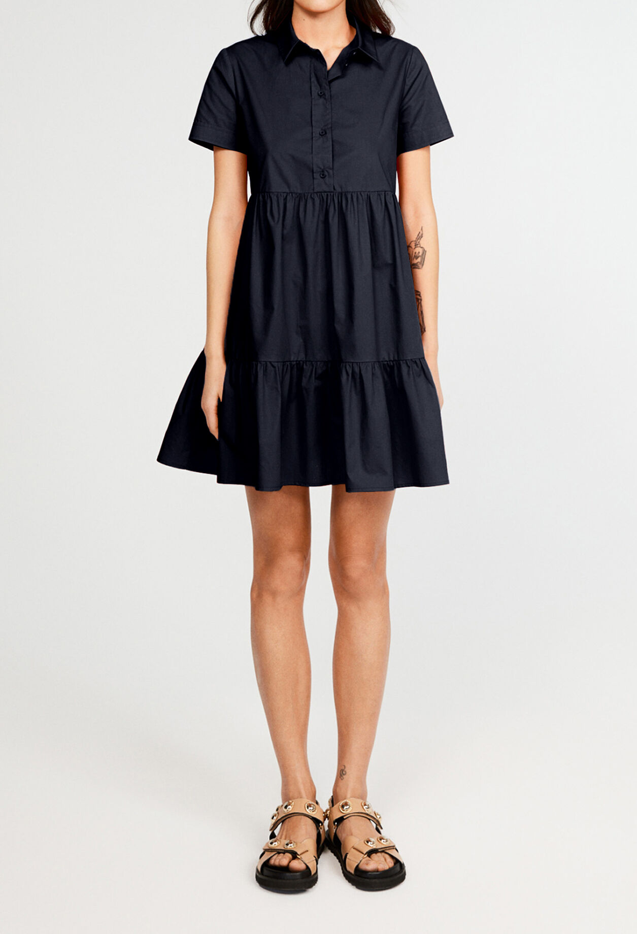 Robe évasée sans manche