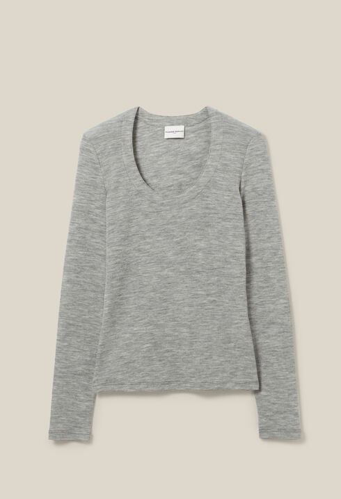 Fitted grey crew neck top