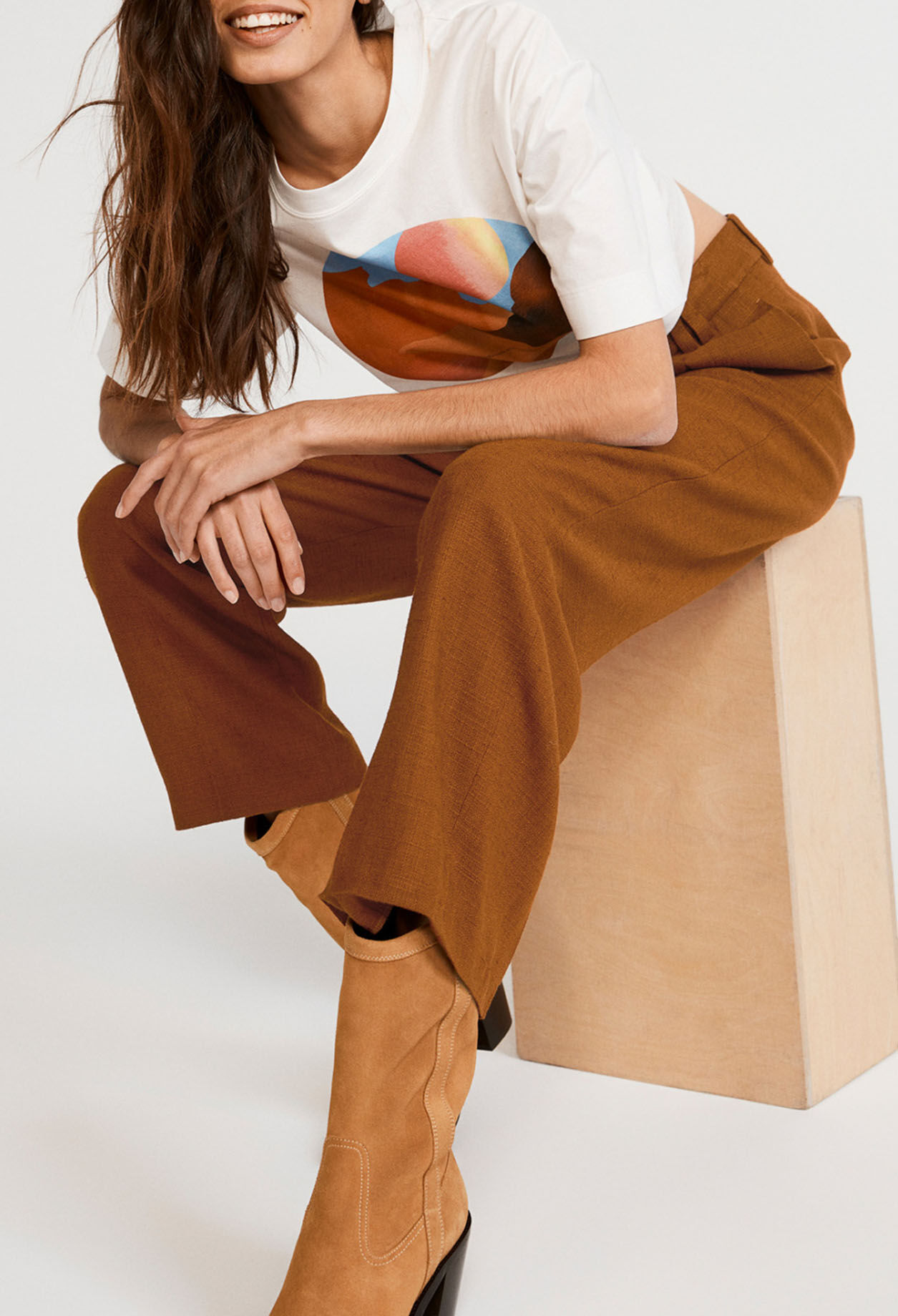 Straight fit trousers